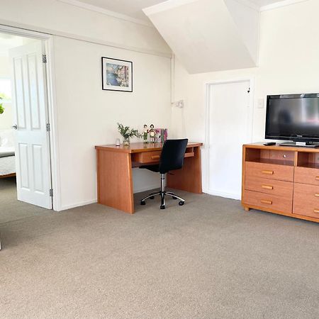 Your Home In Cockle Bay Auckland Eksteriør billede